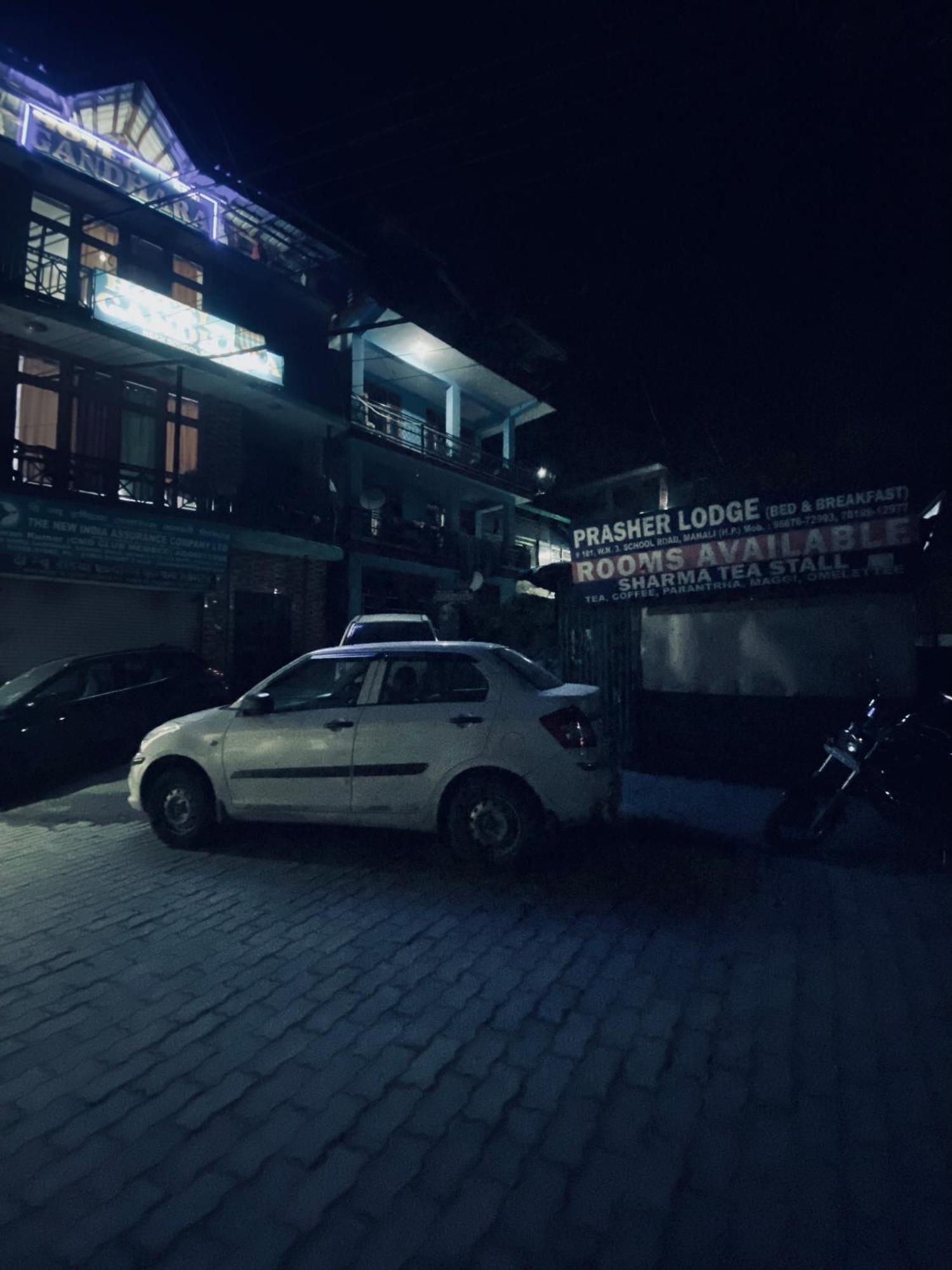 The Prasher Lodge Mall Road Manali エクステリア 写真
